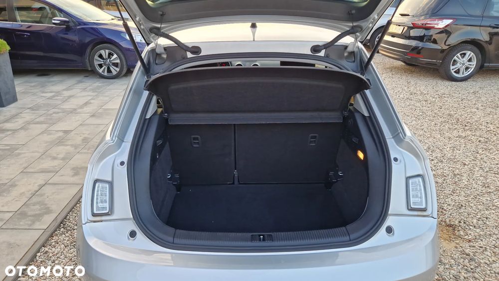 Audi A1 Sportback 1.2 TFSI S line edition - 30