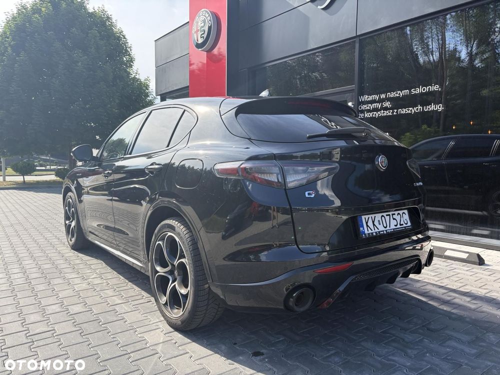 Alfa Romeo Stelvio 2.0 Turbo Veloce Q4 - 4