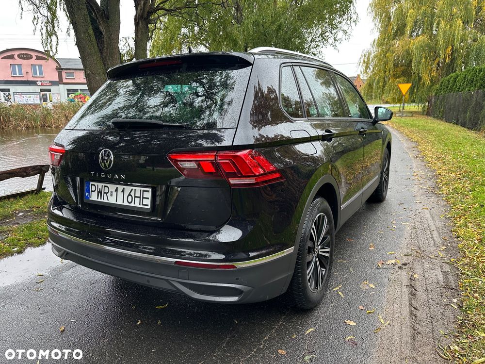 Volkswagen Tiguan - 8