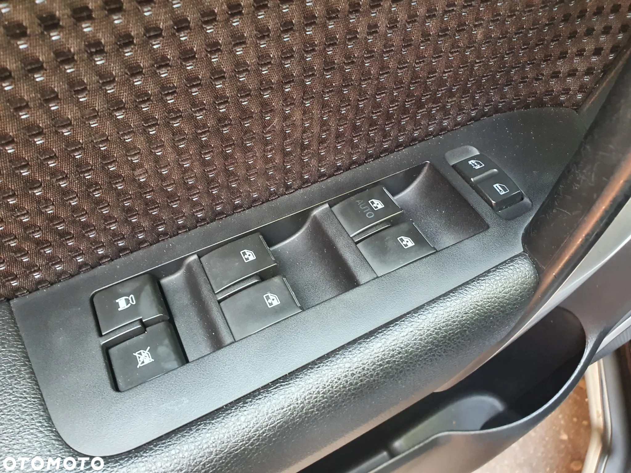 Chevrolet Captiva 2.2 D LT FWD - 19