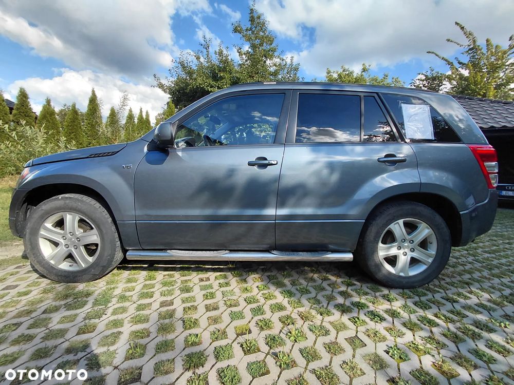 Suzuki Grand Vitara - 2