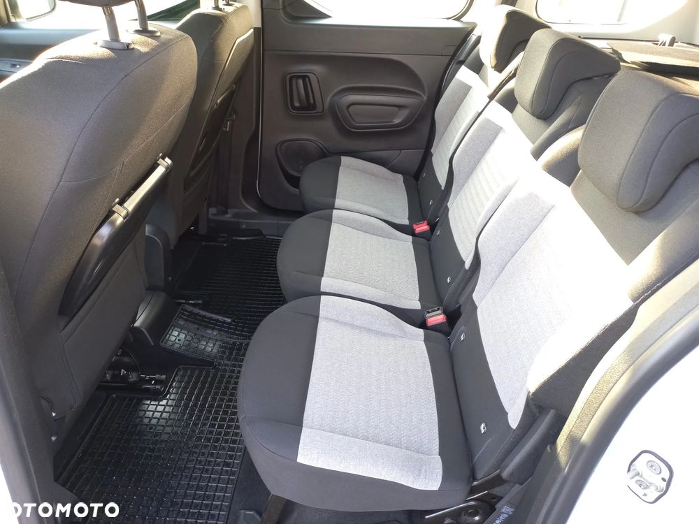 Citroën Berlingo M 1.2 PureTech Feel S&S - 11