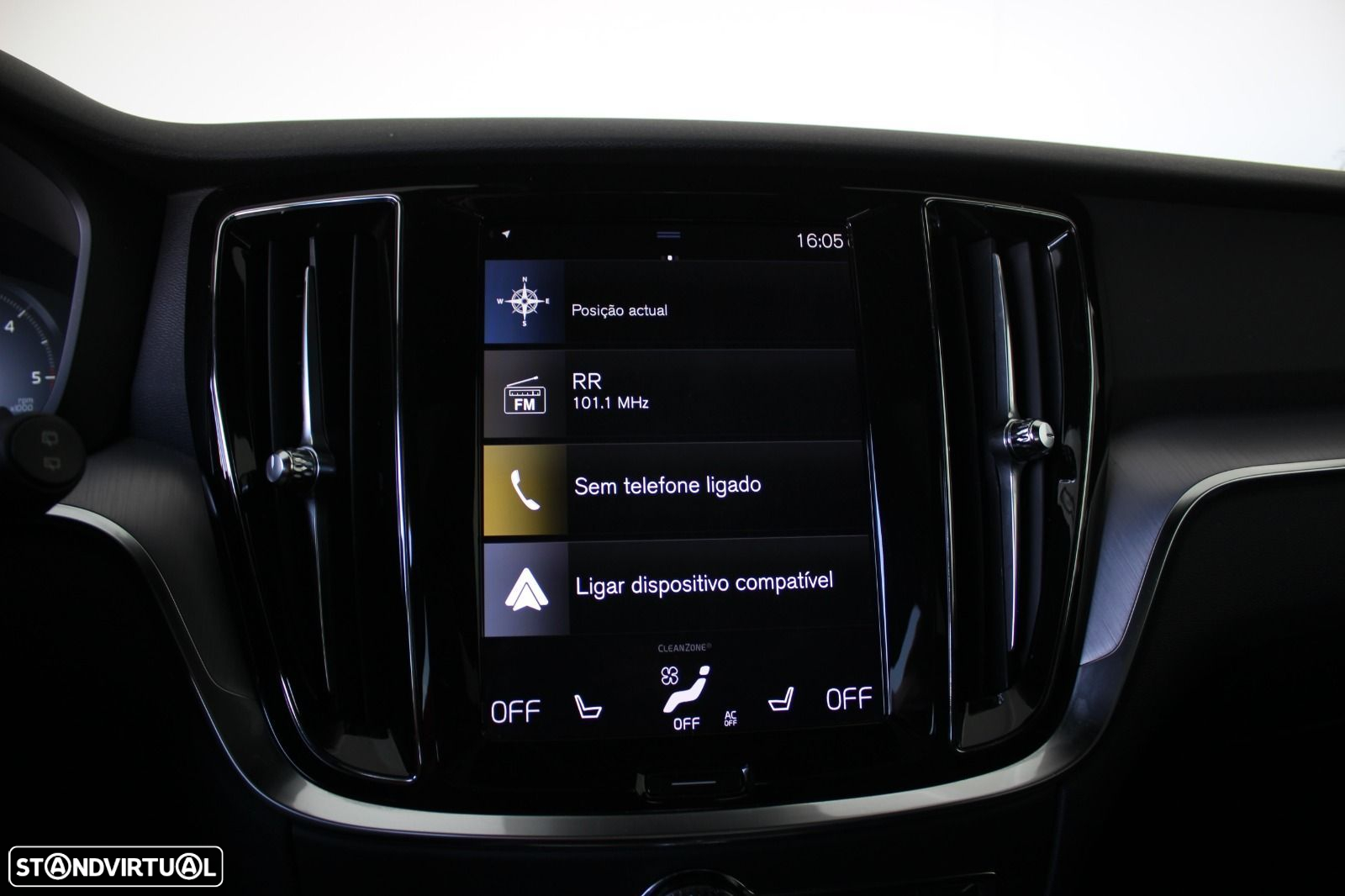 Volvo V60 2.0 D4 Momentum Plus Geartronic - 23