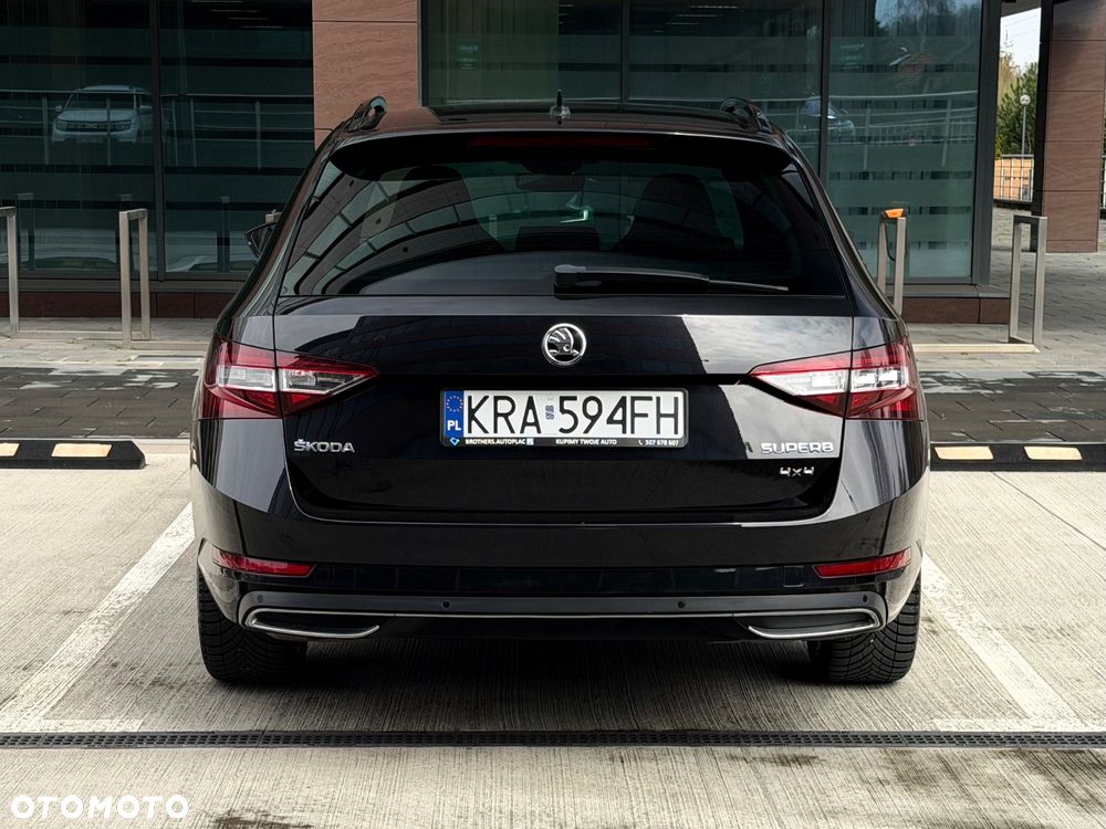 Skoda Superb 2.0 TDI 4x4 Sportline DSG - 20