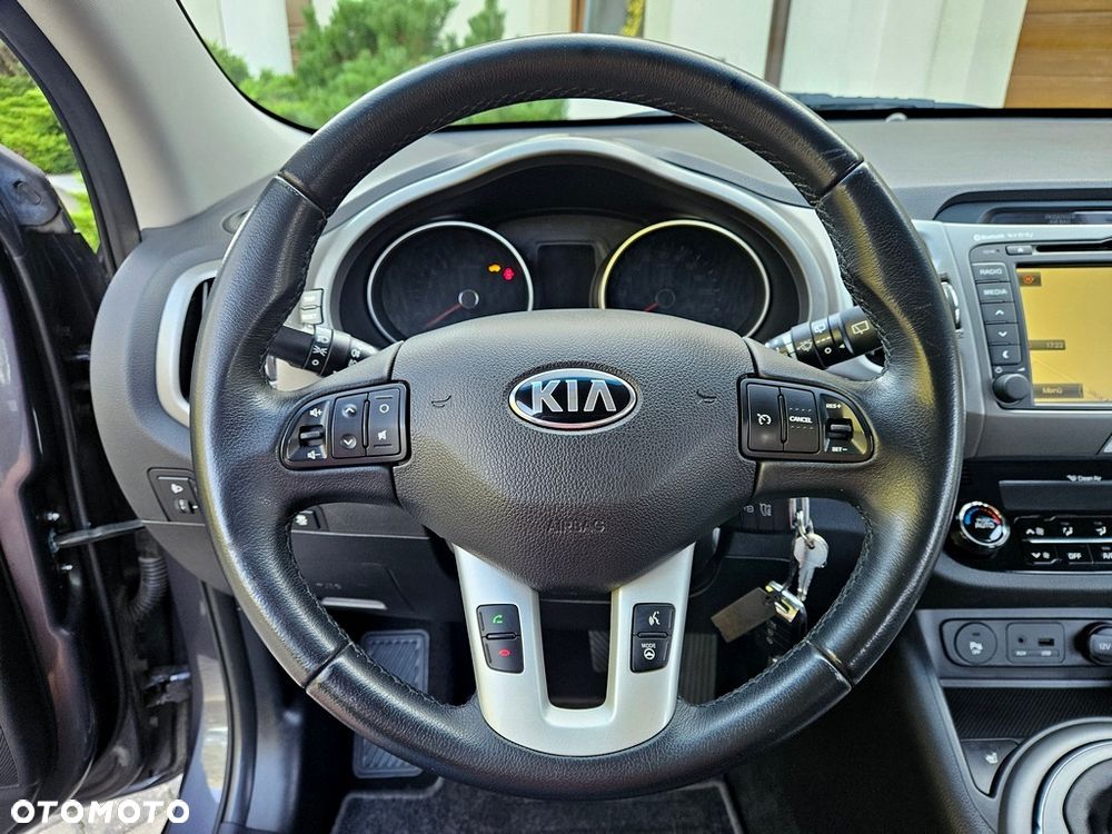 Kia Sportage - 16