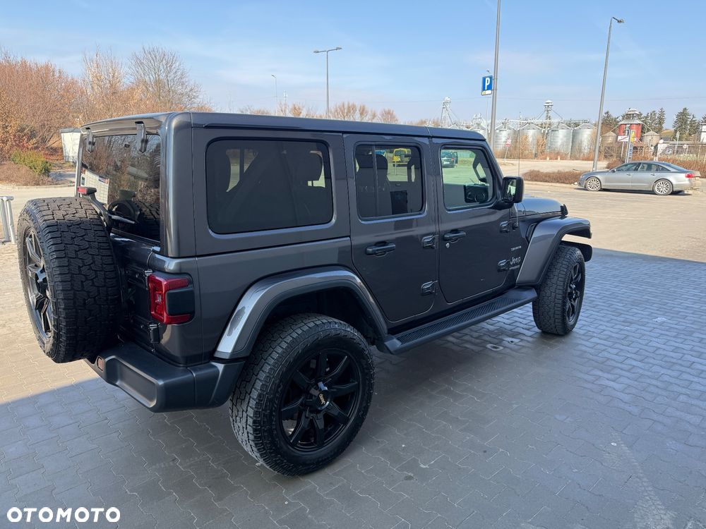Jeep Wrangler Unlimited 3.6 Automatik Sahara - 3
