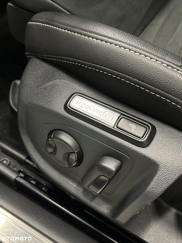 Volkswagen Arteon 2.0 TSI 4Motion Elegance DSG - 34