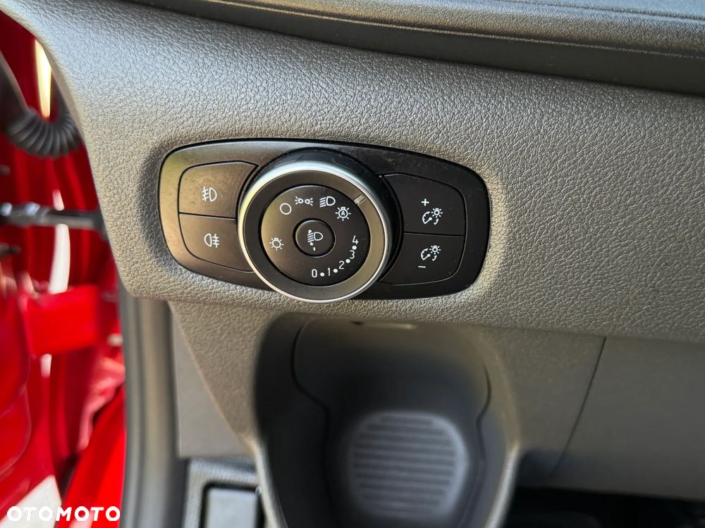 Ford TRANSIT CUSTOM - 25
