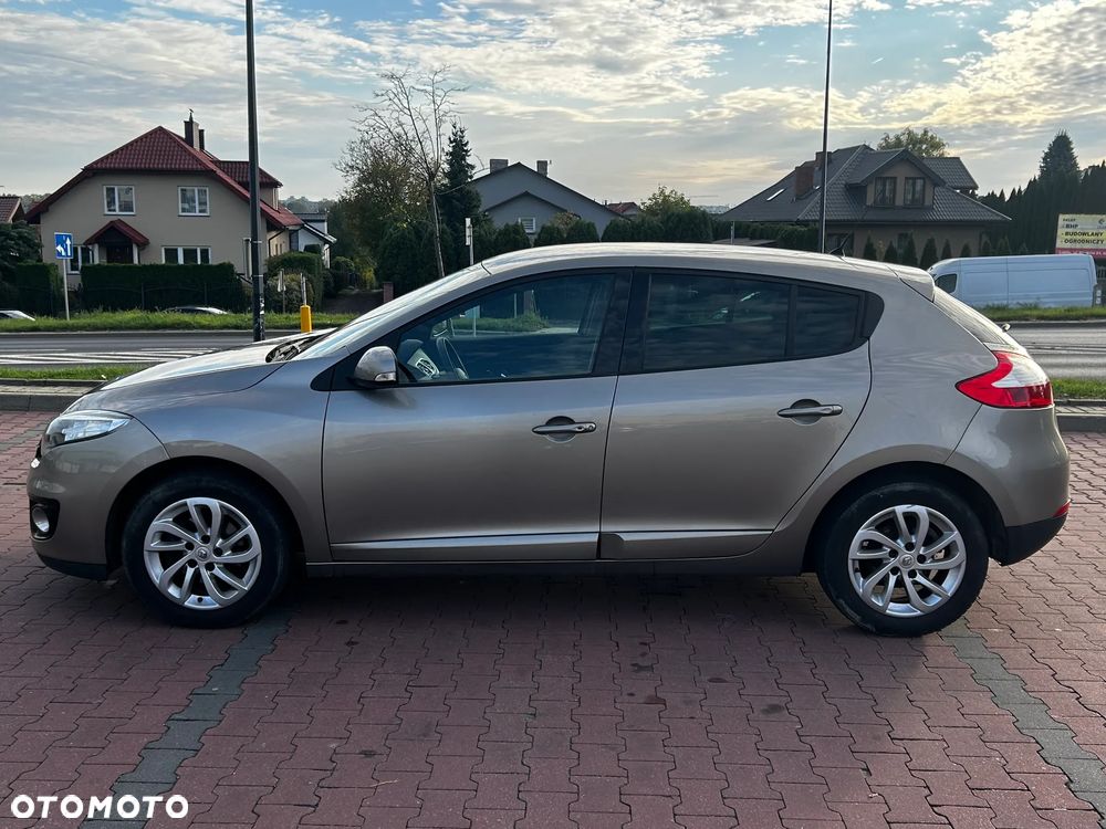 Renault Megane 2012 photo 5