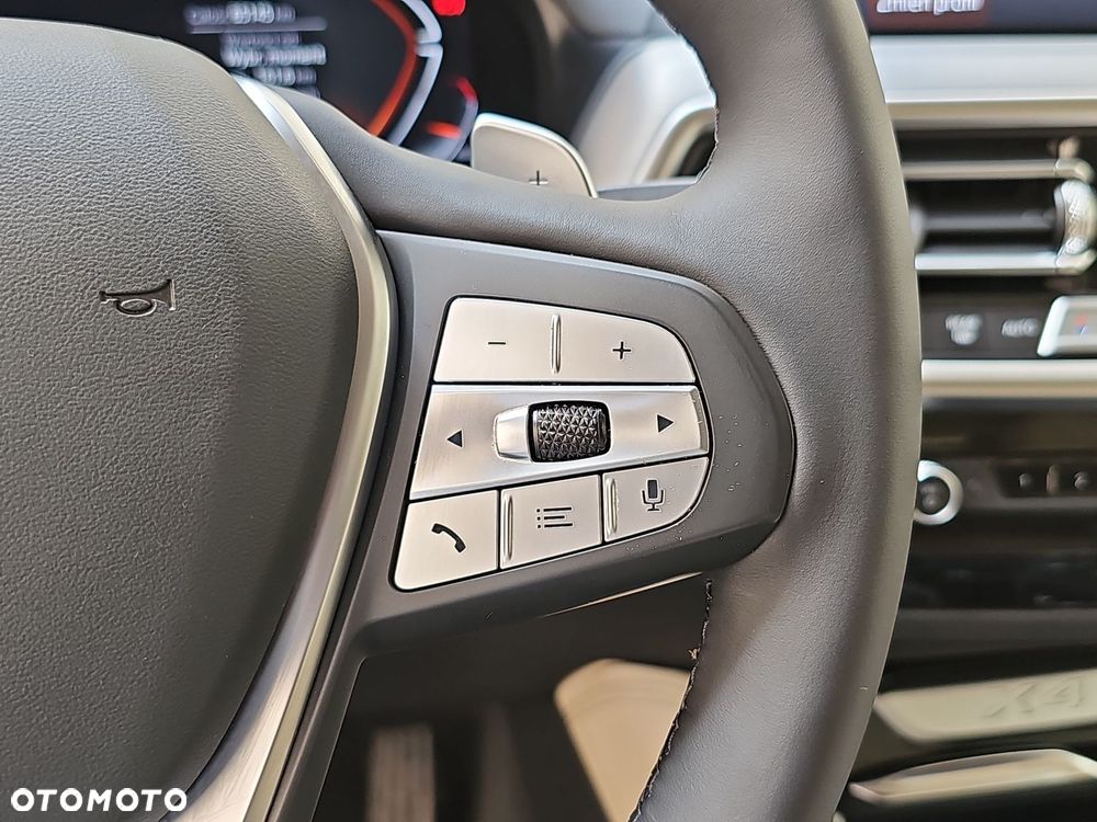 BMW X4 - 30