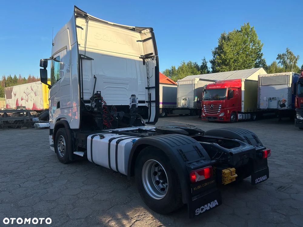 Scania S450 RETARDER / LED / NAWIGACJA / WIRTUALNE ZEGARY / 2 ZBIORNIKI PALIWOWE / LODÓWKA / PRZEBIEG 756 TYS. KM / SCANIA z POLSKIEGO SALONU / 2020 ROK !! - 6