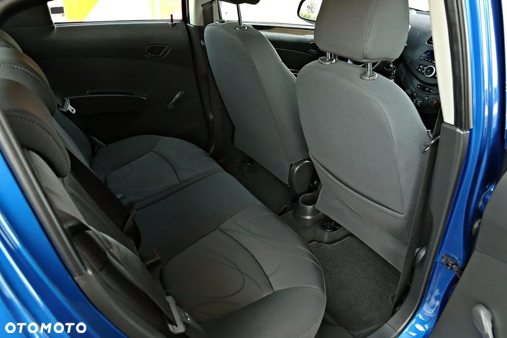 Chevrolet Spark - 37