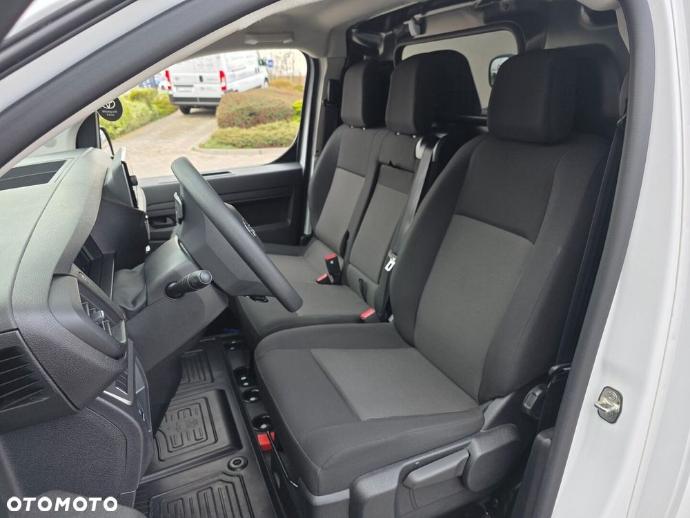 Toyota PROACE - 11