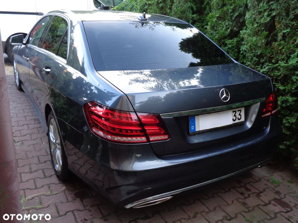 Mercedes-Benz Klasa E 300 BlueTEC 7G-TRONIC Elegance - 6