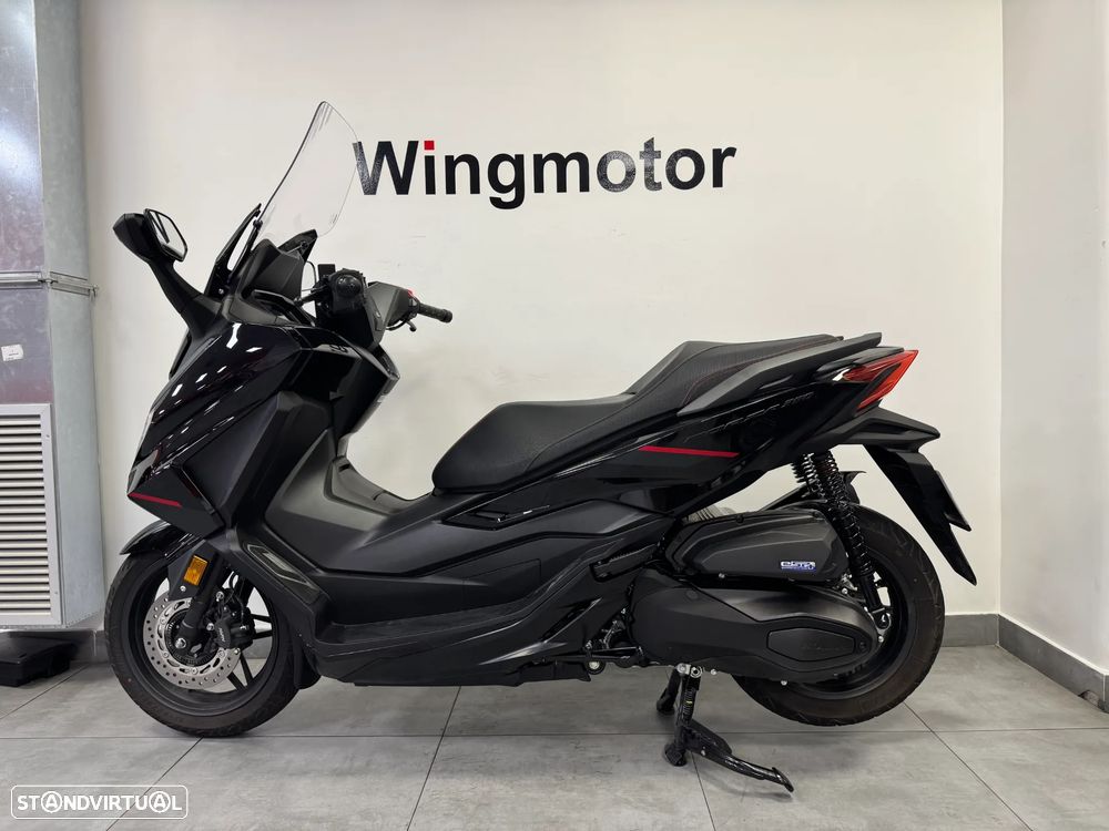 Honda Forza 350 Special Edition - 2