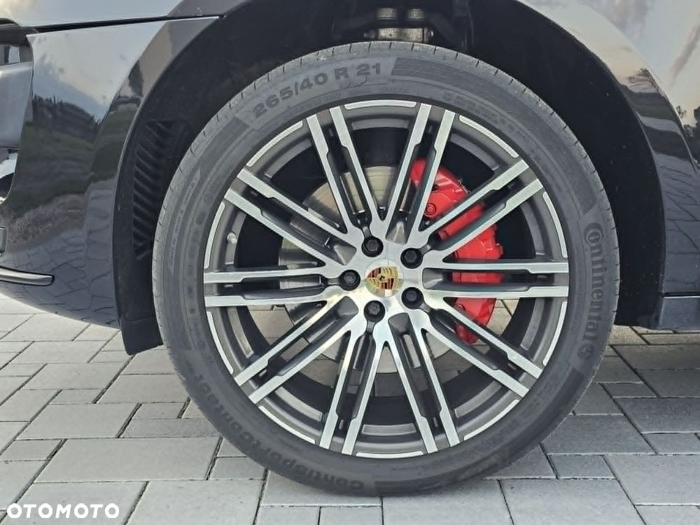 Porsche Macan - 31
