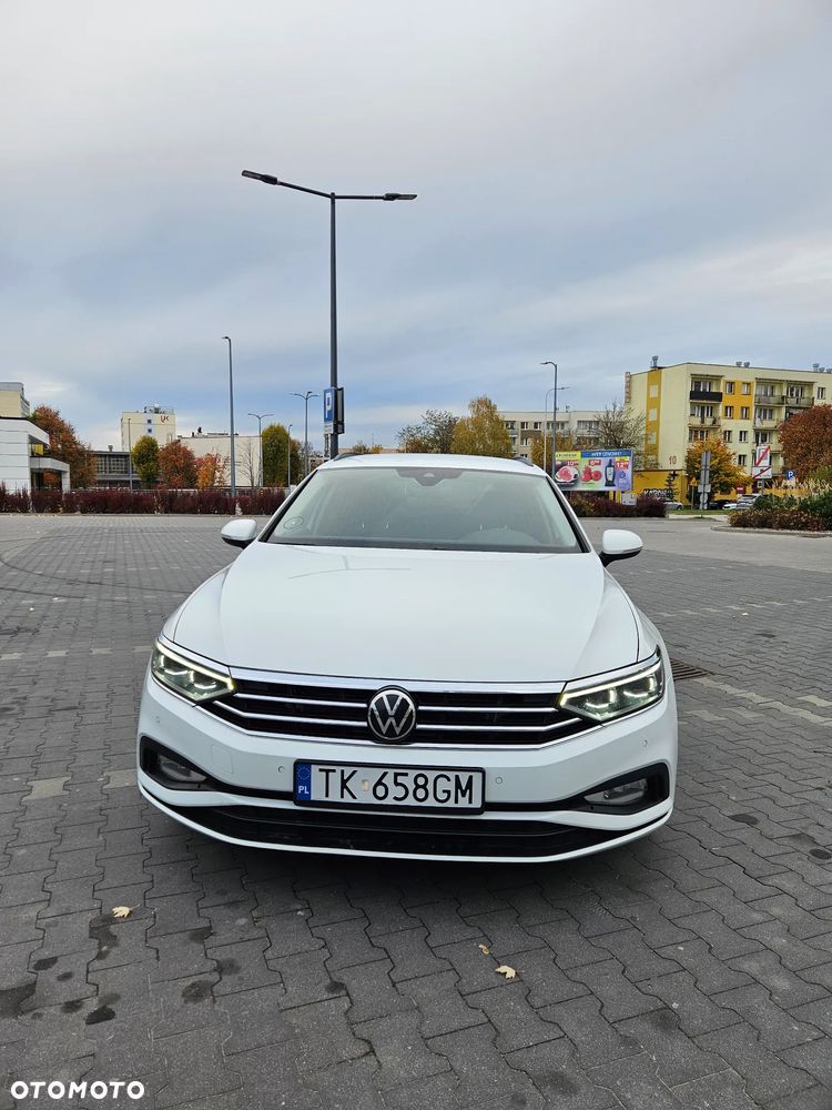 Volkswagen Passat 2021 photo 3