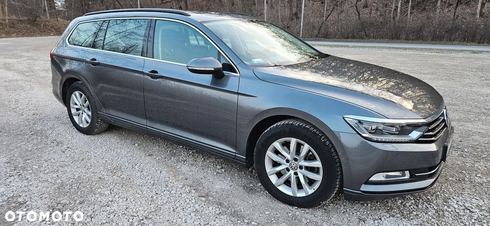 Volkswagen Passat Variant 2.0 TDI BMT Comfortline - 16