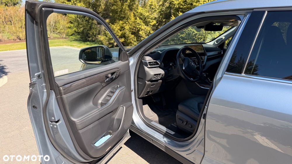 Toyota Highlander 2.5 Hybrid Executive Style - 10