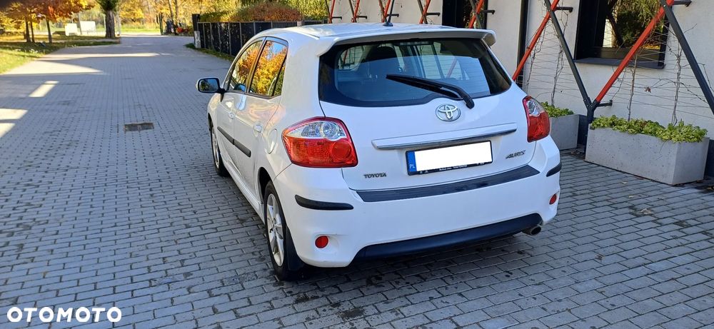 Toyota Auris - 17