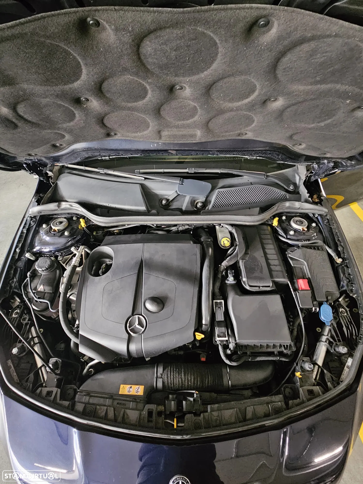 Mercedes-Benz CLA 200 Shooting Brake d 7G-DCT AMG Line - 14