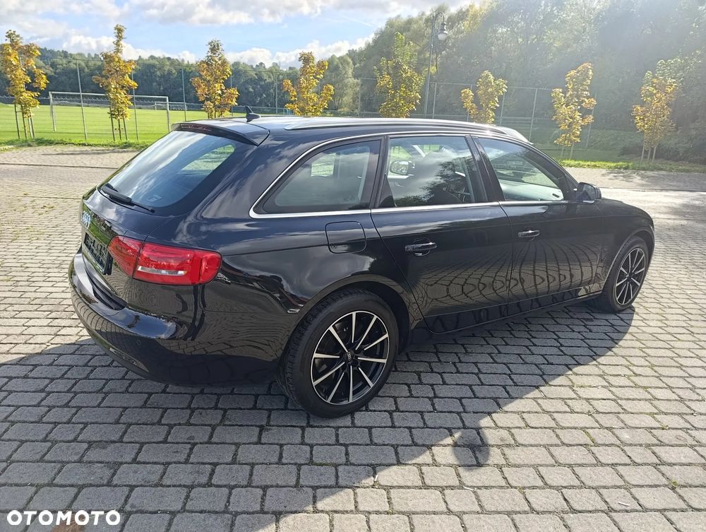 Audi A4 Avant 2.0 TDI DPF Ambiente - 7