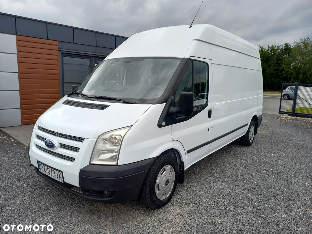 Ford Transit - 1