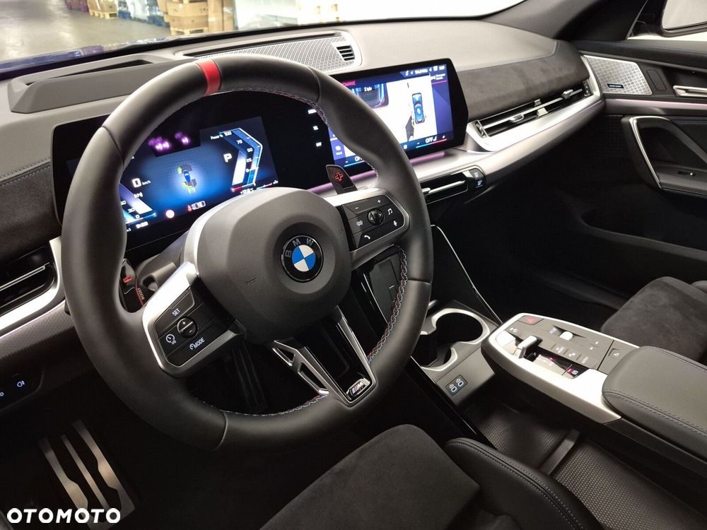 BMW X2 - 11