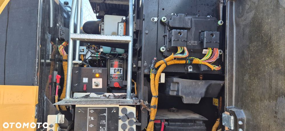 Caterpillar M 315 F - 9
