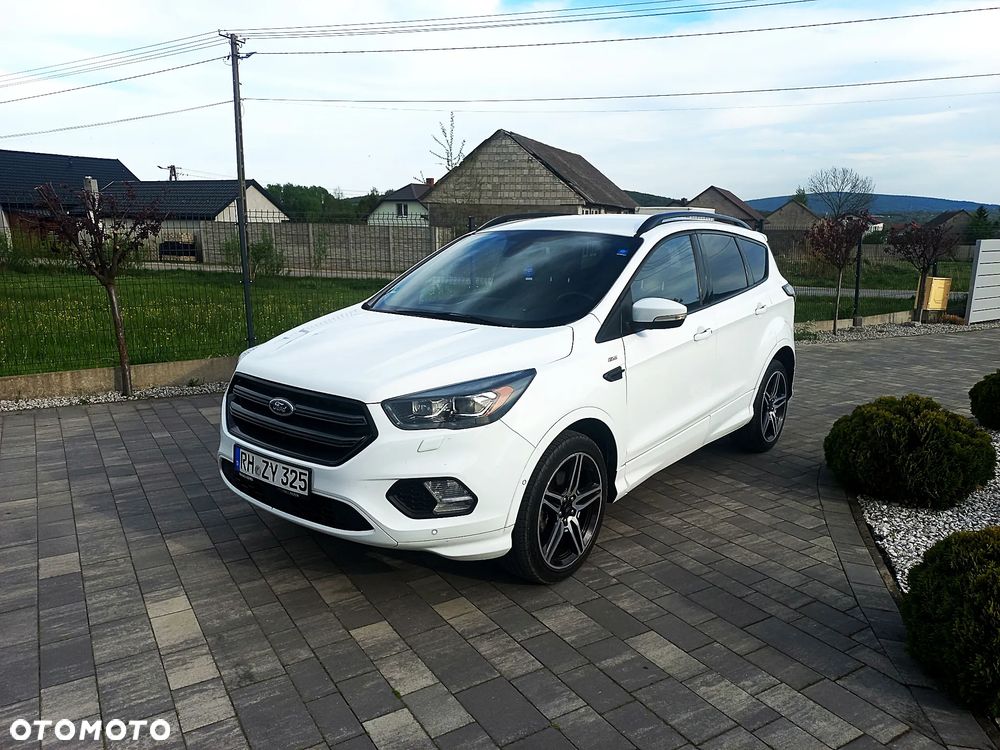 Ford Kuga 2.0 TDCi 2x4 ST-Line - 25