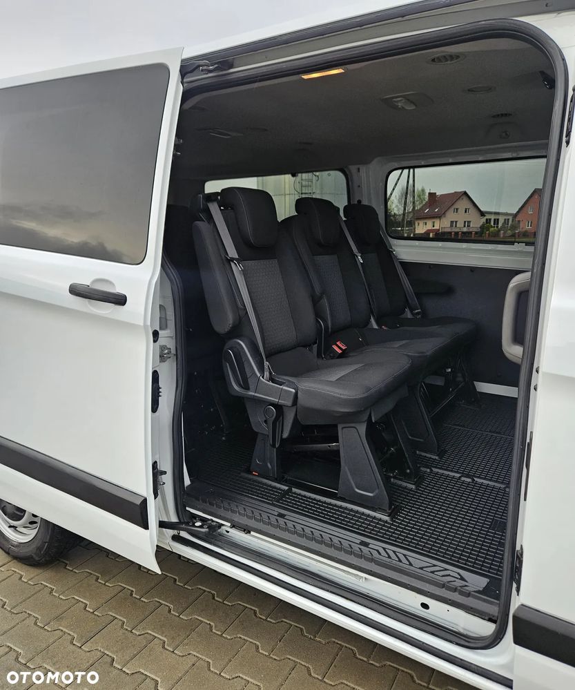 Ford Transit Custom 290 L2H1 Limited - 10