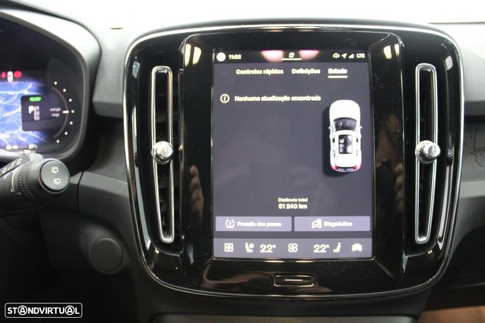 Volvo XC 40 Recharge Core - 28