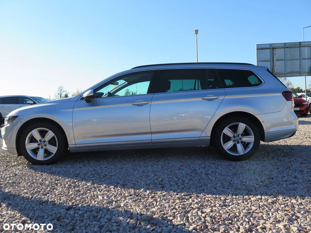 Volkswagen Passat Variant 2.0 TDI 4Mot Elegance DSG - 8