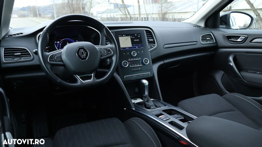 Renault Megane - 8
