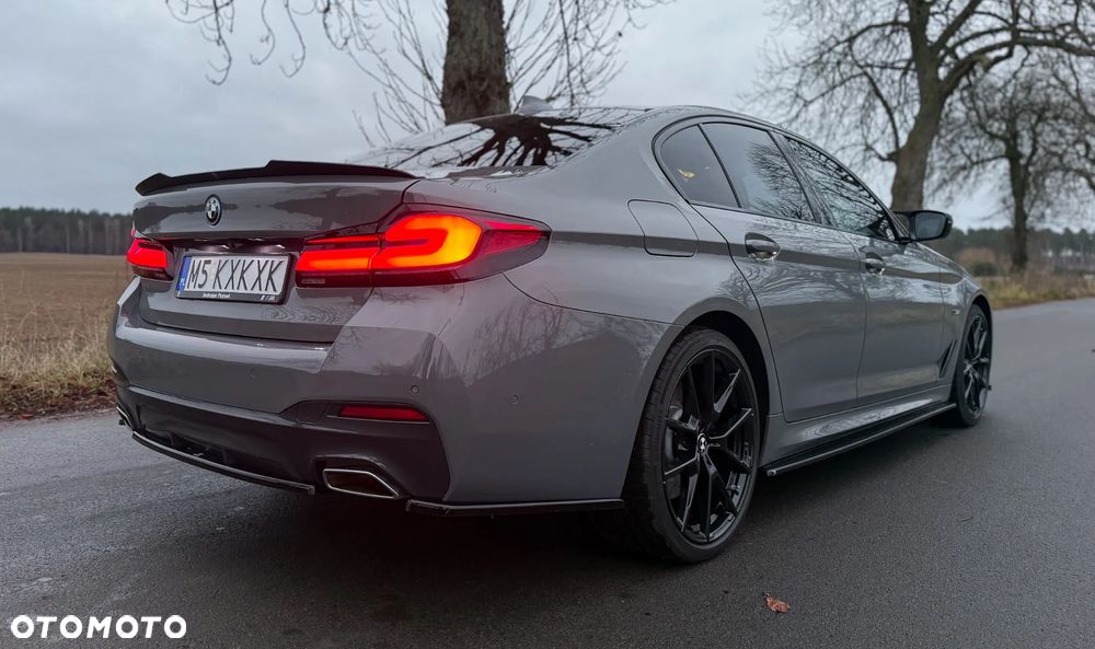 BMW Seria 5 545e xDrive M Sport Edition - 15