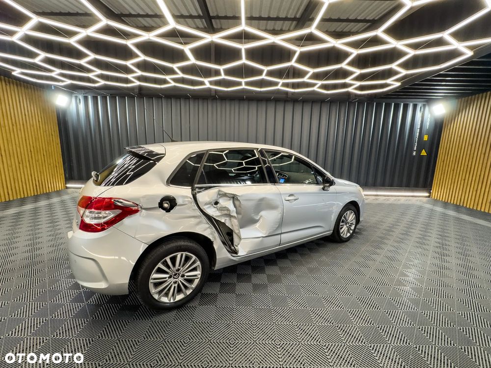 Citroën C4 HDi 115 Exclusive - 5