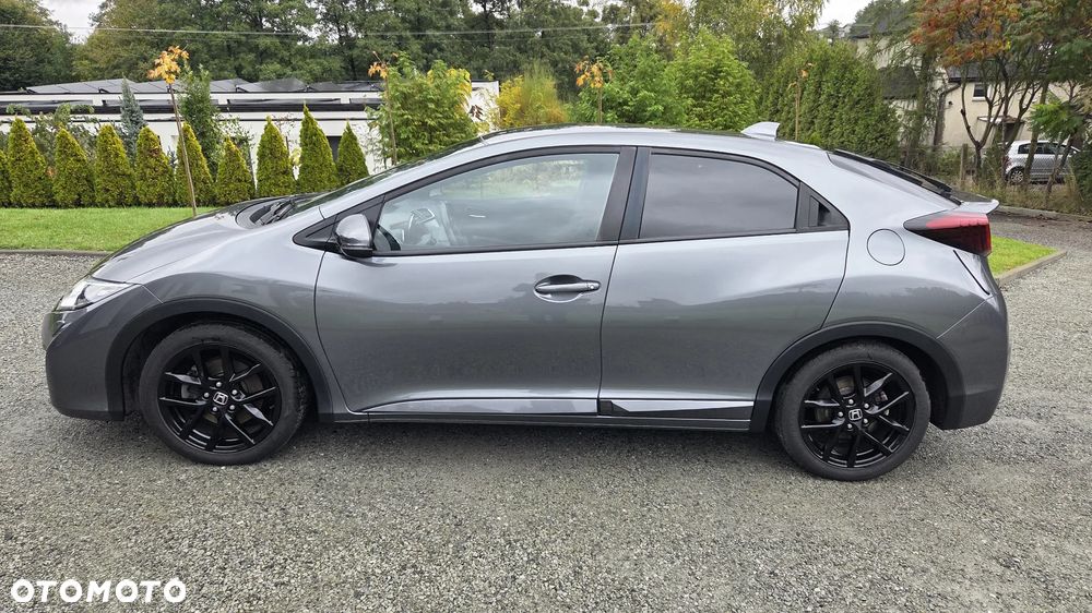 Honda Civic 1.8 Sport (Honda Connect+) - 6