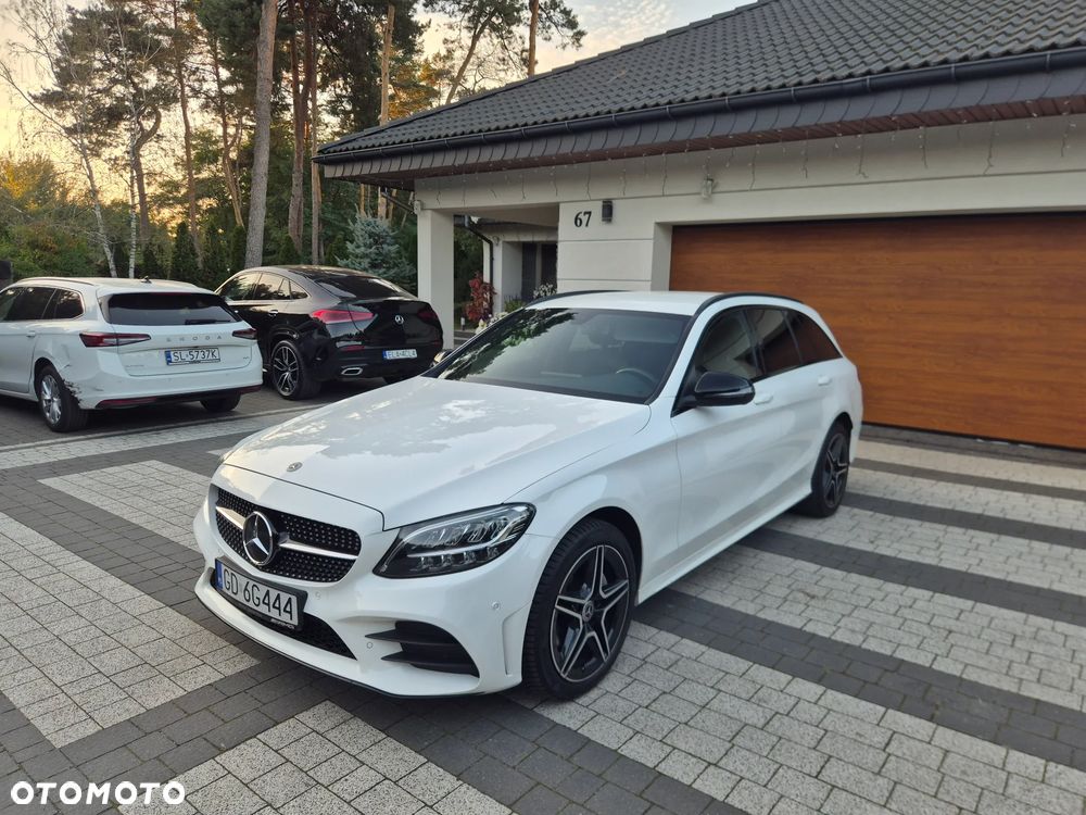 Mercedes-Benz Klasa C 200 4MATIC 9G-TRONIC - 31