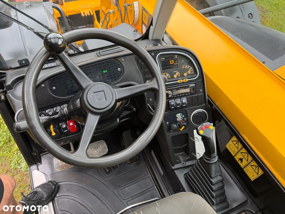 JCB 531-70 Turbo Powershift Ładowarka teleskopowa Widły łyżka - 8