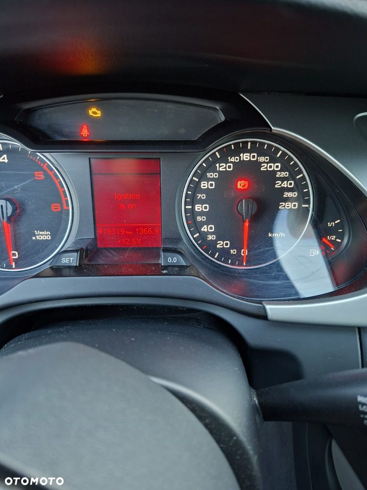 Audi A4 Avant 2.0 TDI Quattro - 14