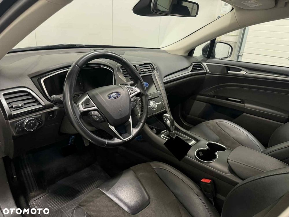 Ford Mondeo 2.0 Hybrid Titanium GPF - 10