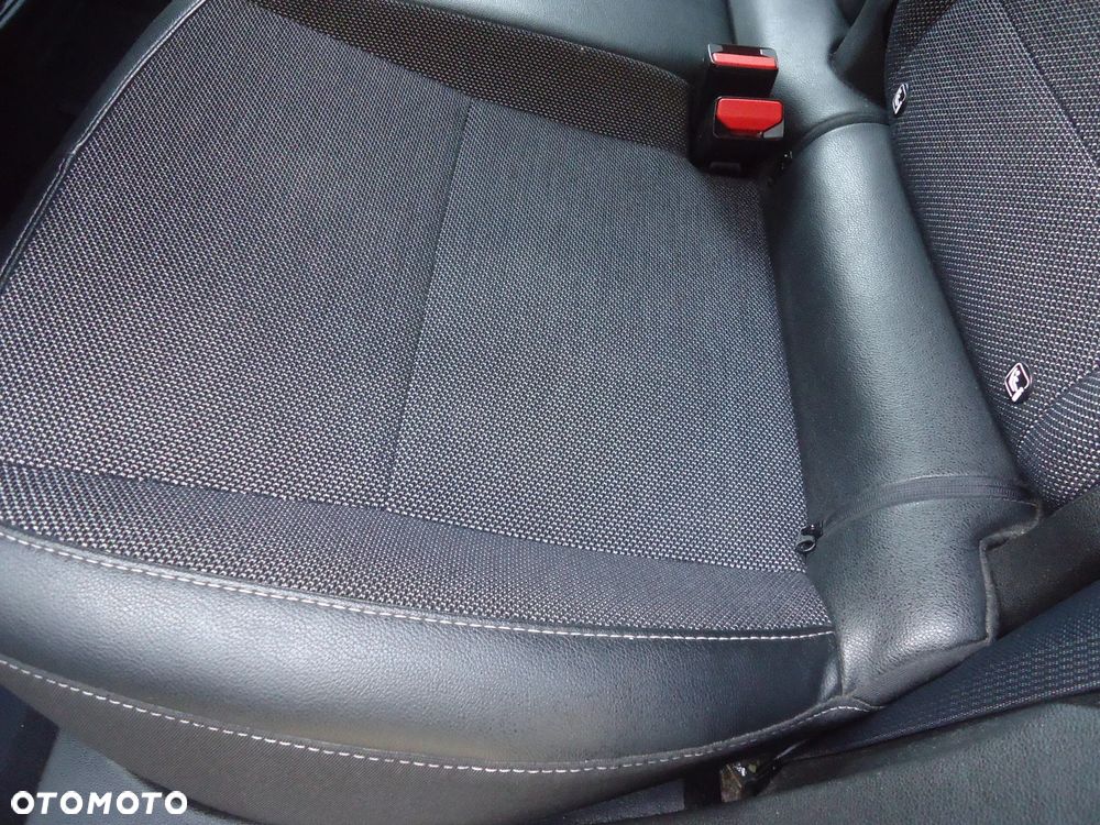 Renault Captur 1.0 TCe Intens - 13