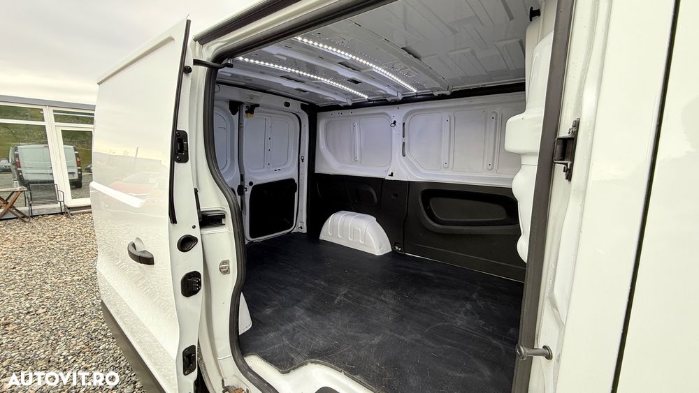 Renault Trafic - 35