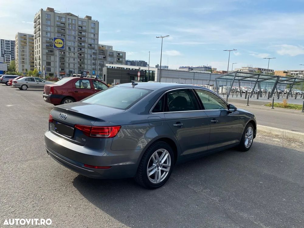 Audi A4 Limuzina 2.0 TDI ultra S tronic - 7