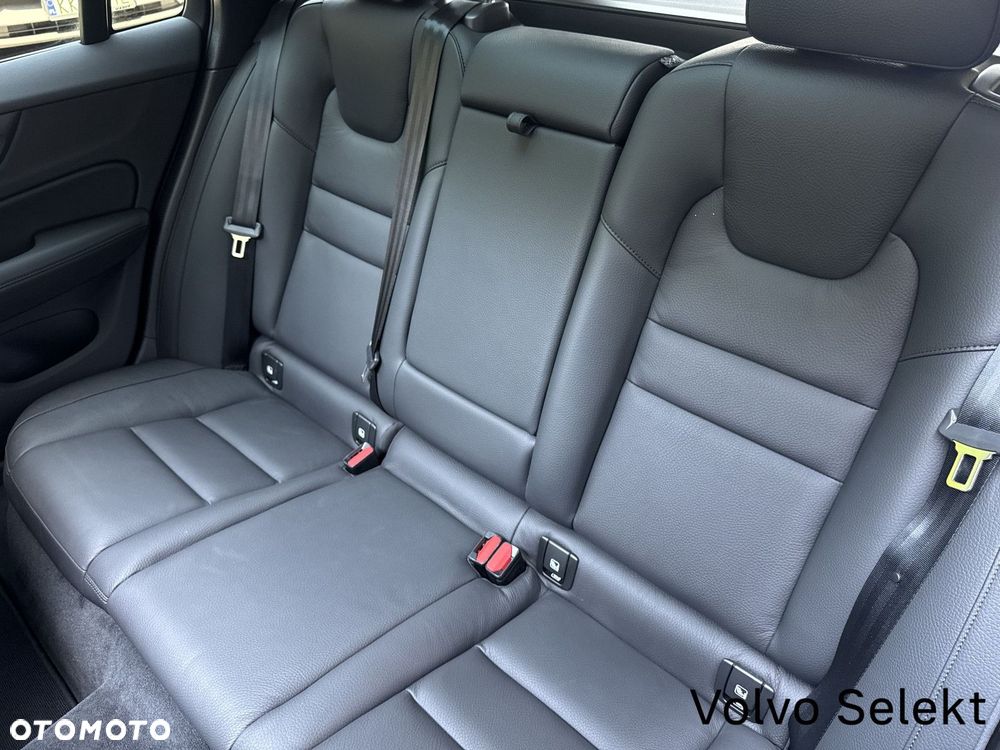 Volvo V60 - 11
