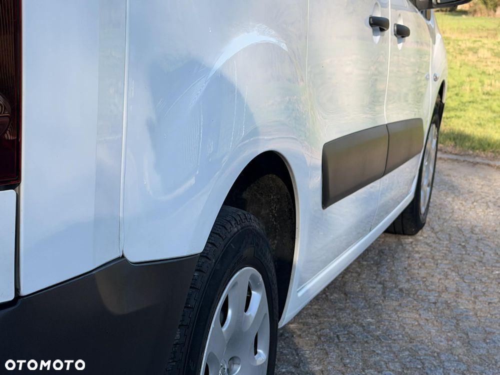 Peugeot Partner 1.6 e-HDi STT Active - 20