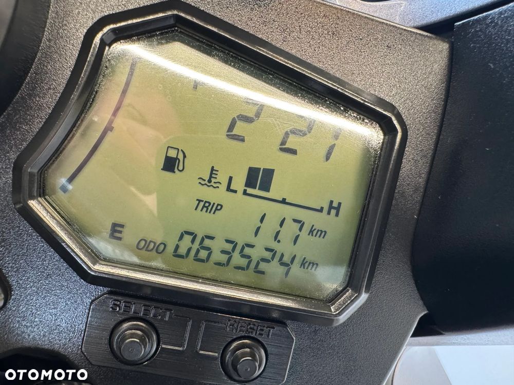 Yamaha FJR - 34