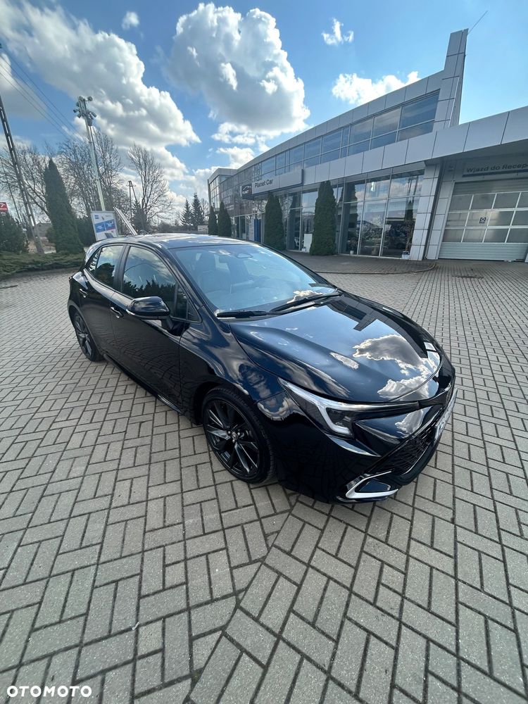 Toyota Corolla - 4