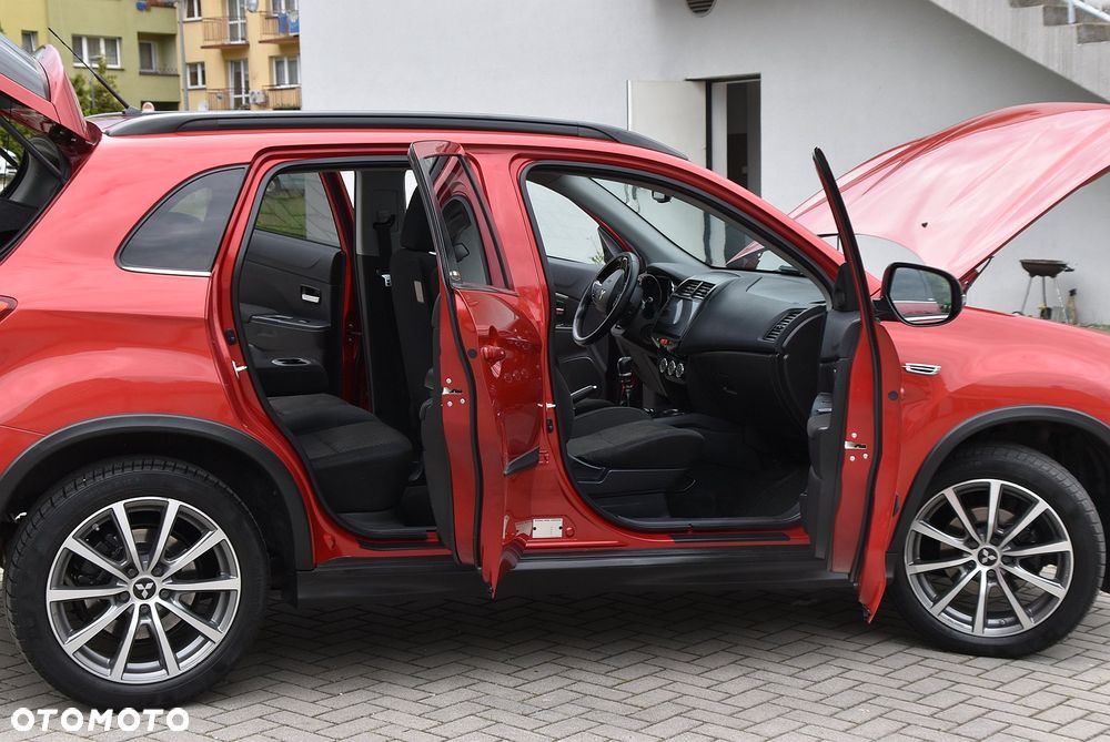 Mitsubishi ASX - 5