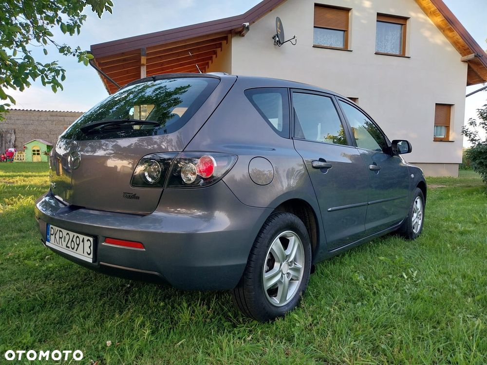 Mazda 3 - 8